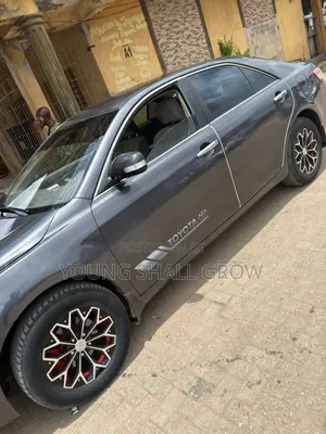 Toyota Camry 2008 Gray