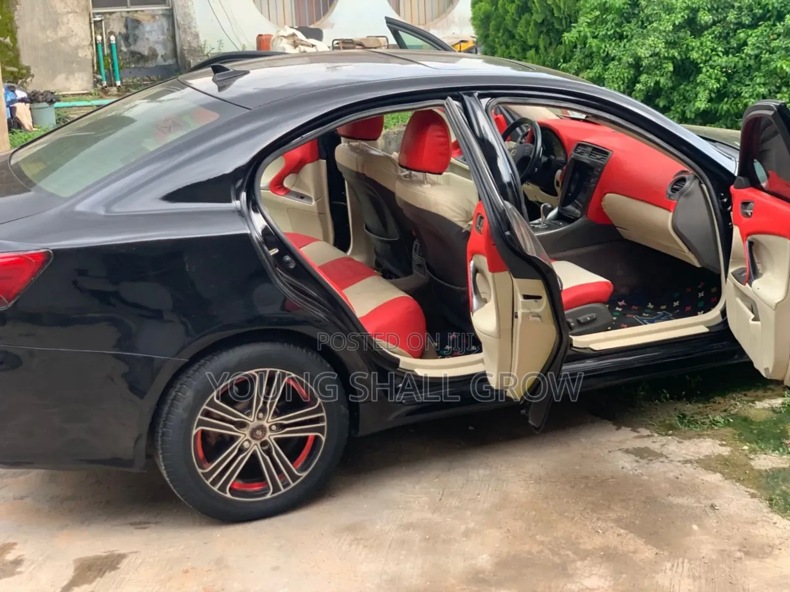 Lexus IS 2010 Black