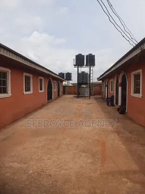 2bdrm Apartment in Agbor Road Bypass, Benin City for rent