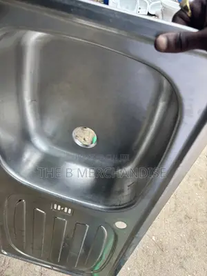 Single Bowl Stainless Kitchen Sink