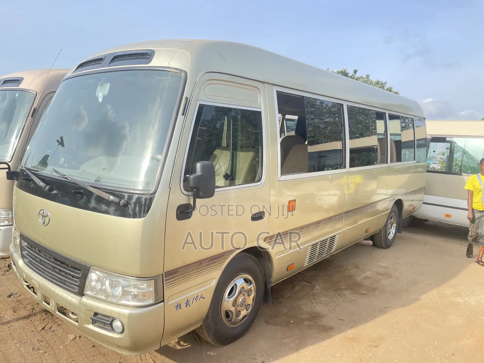 Toyota Coaster 2017 Gold