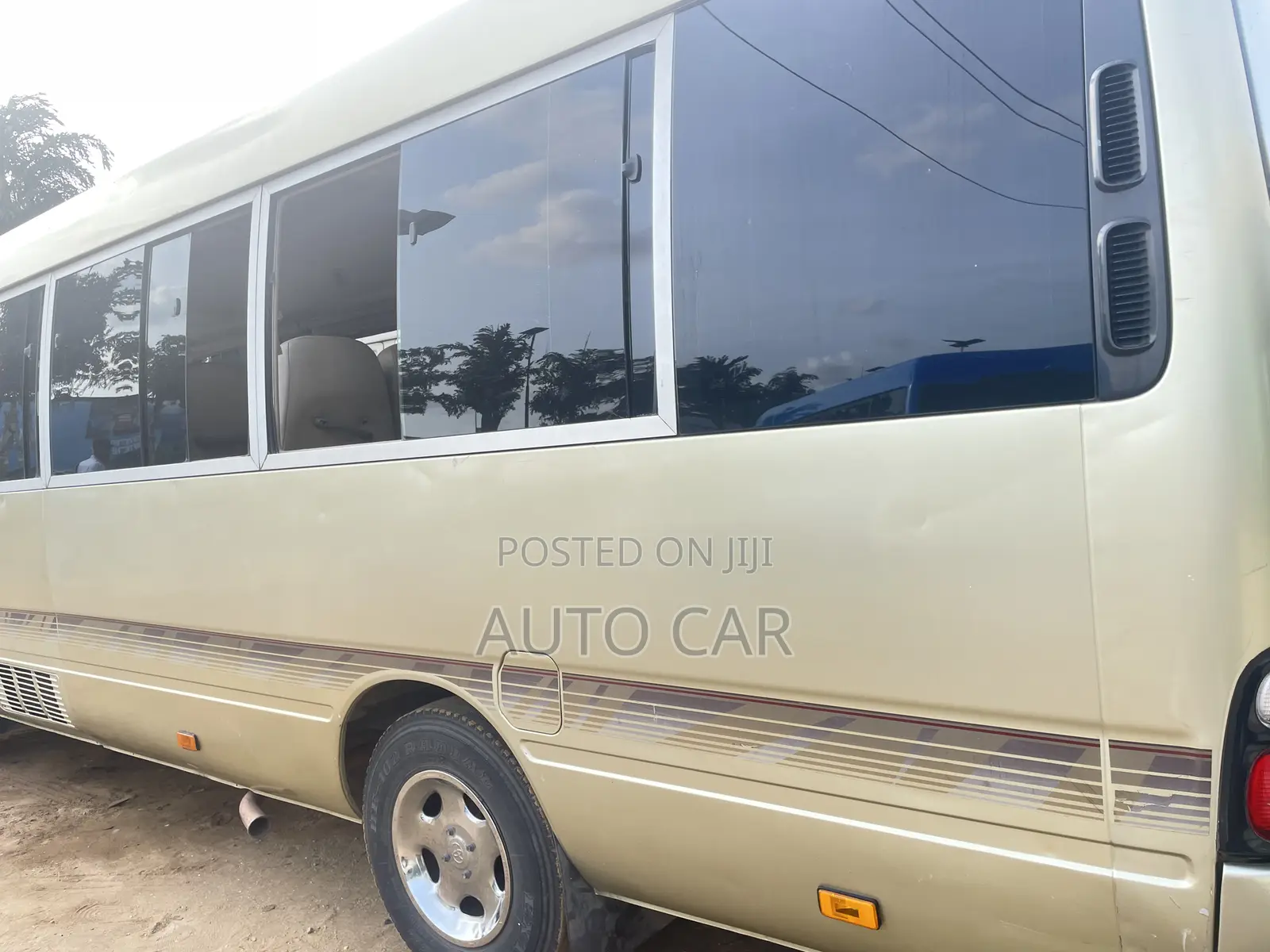 Toyota Coaster 2017 Gold