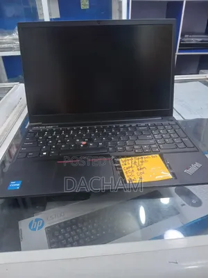 Laptop Lenovo Thinkpad E15 8GB Intel Core i5 SSD 256GB