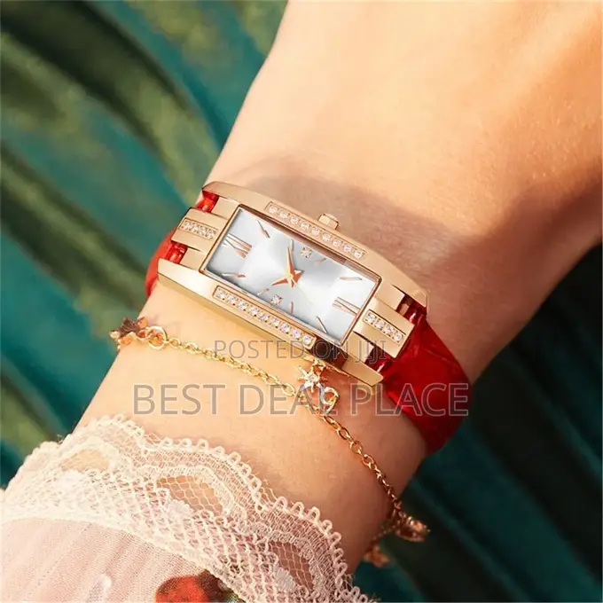 Ladies Leather Strap Quartz Waterproof Watch
