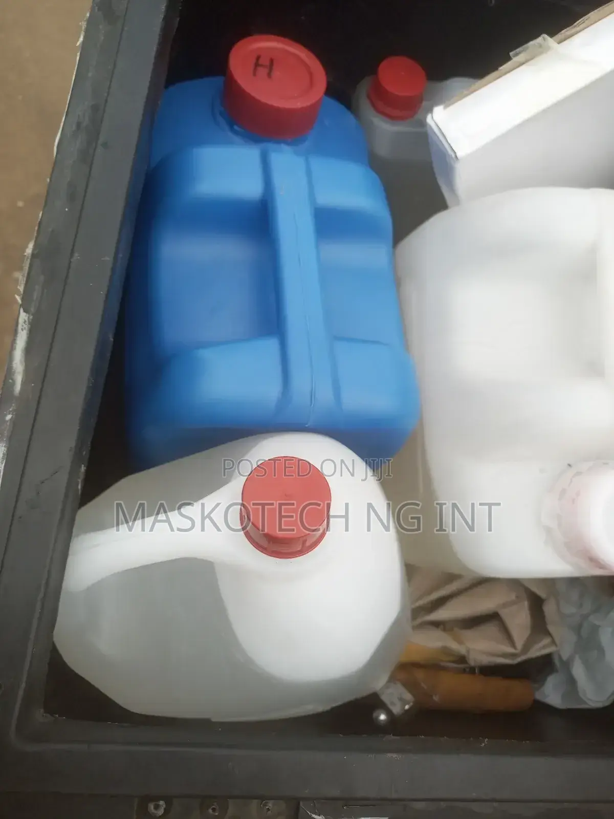 Fiberglass Catalyst