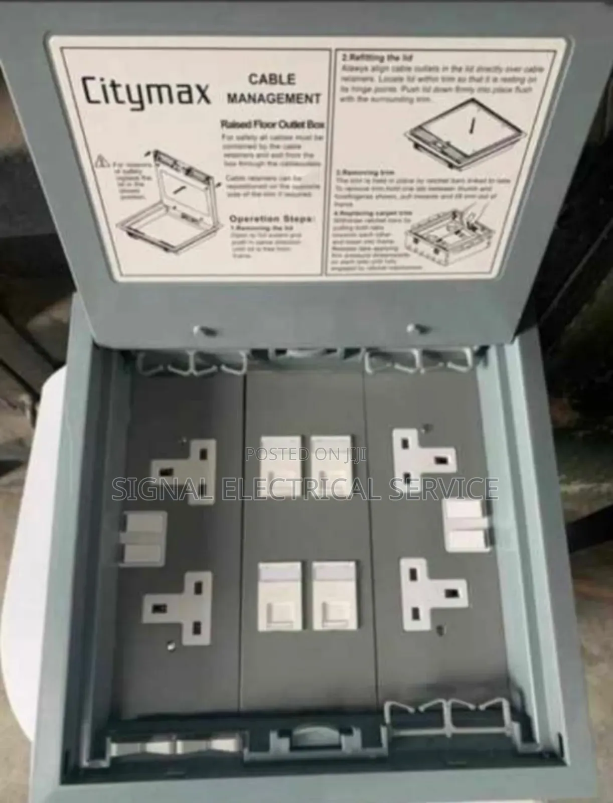 Floor Socket