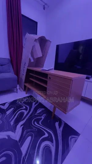 Bechara Safira Tv Shelf