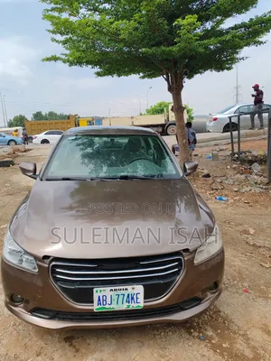 Peugeot 301 2015 Brown
