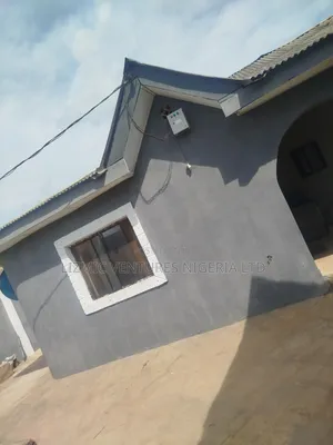 3bdrm Bungalow in Oshin, Ayobo for sale