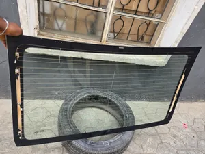 Toyota Avensis 2013 Back Windscreen Glass Available