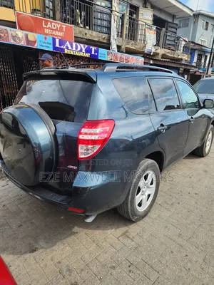Toyota RAV4 2012 Green