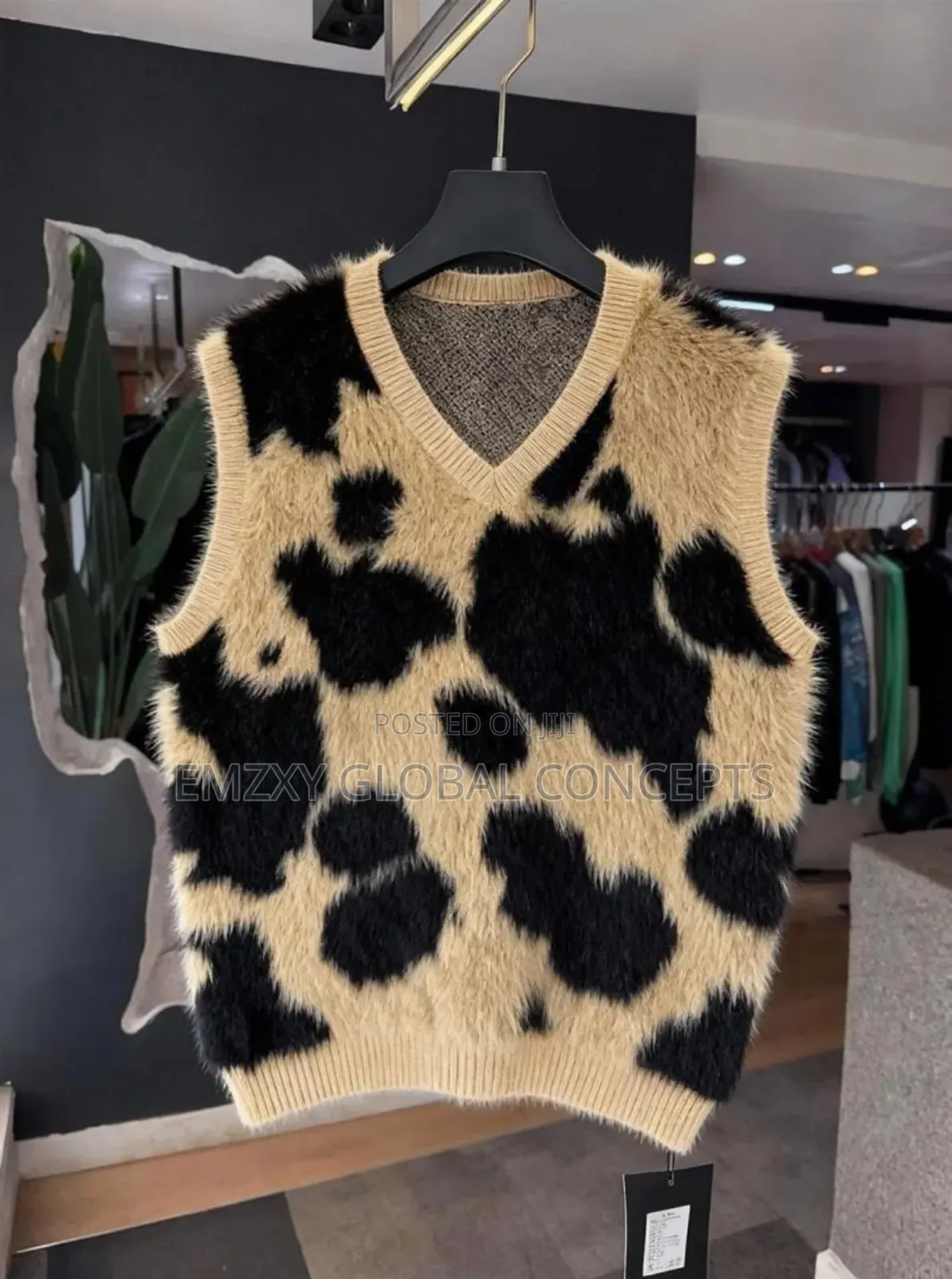 Cow Print Mohair Complex