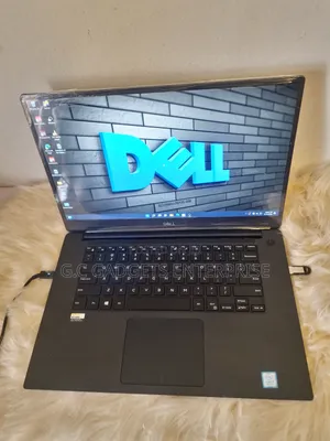 Laptop Dell Precision 5540 16GB Intel Core i5 SSD 512GB