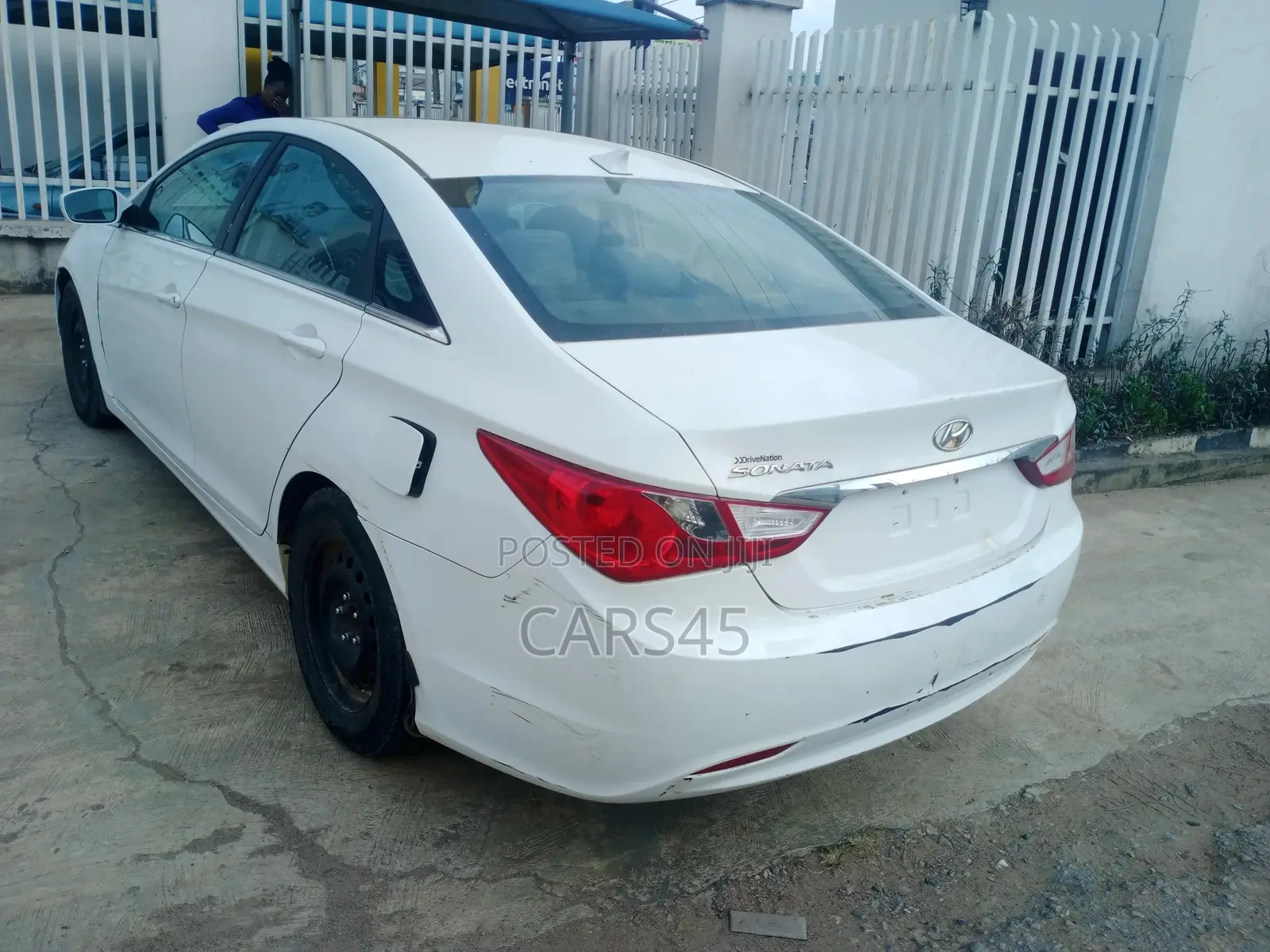 Hyundai Sonata 2011 White