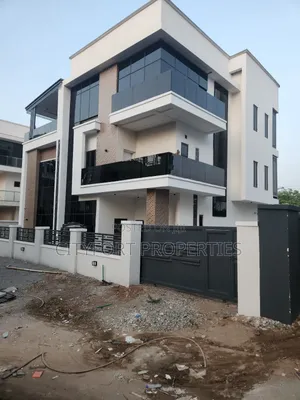 Furnished 6bdrm Mansion in Gaduwa for sale