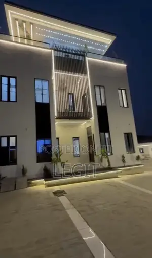 5bdrm Duplex in Guzape District for sale