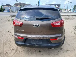 Kia Sportage EX 4dr SUV AWD (2.4L 4cyl 6A) 2012