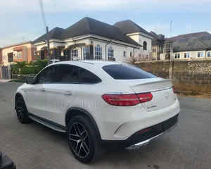 Mercedes-Benz GLE-Class AMG GLE 43 4MATIC 2017 White