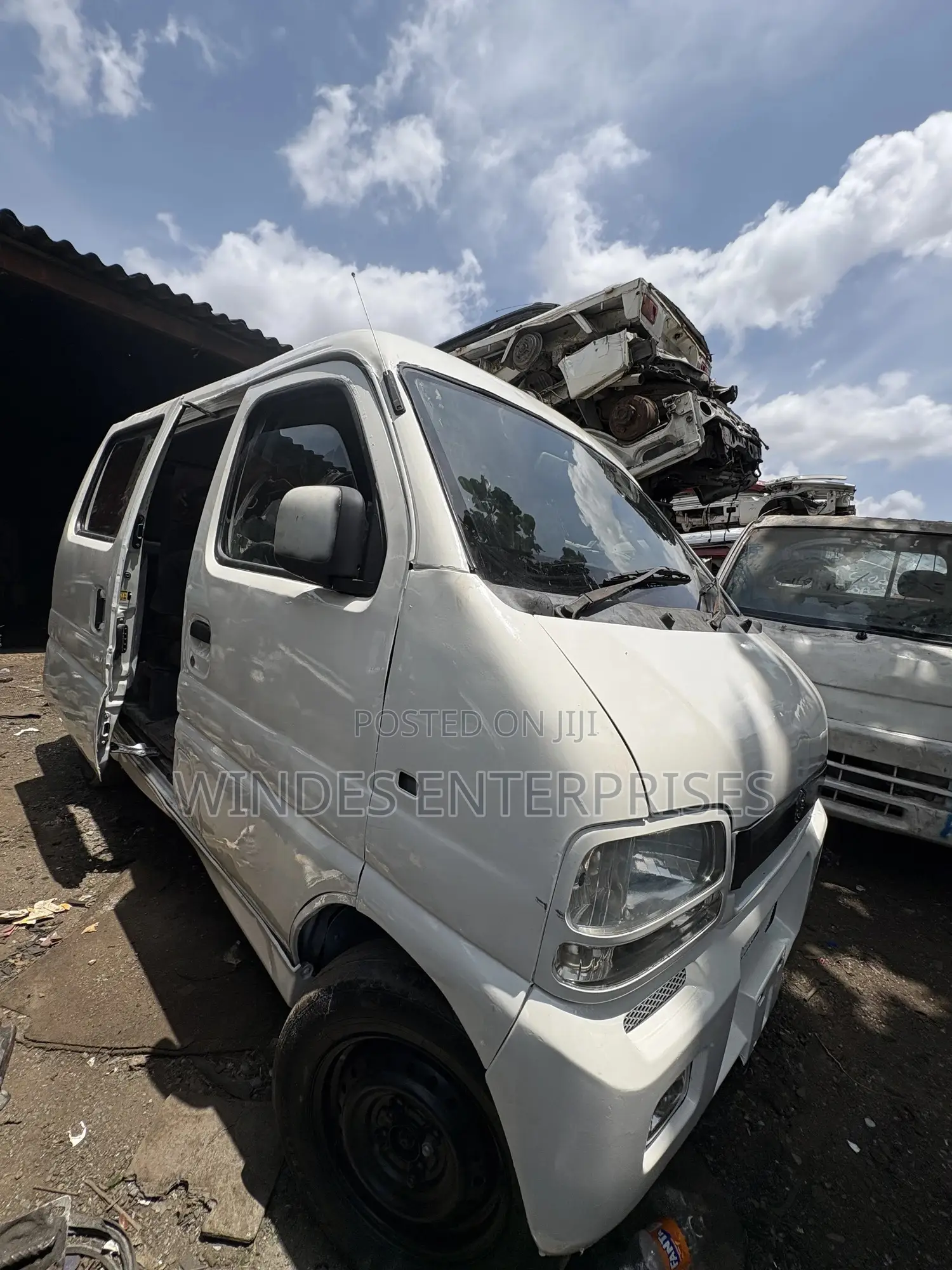 Suzuki Every 2009 White