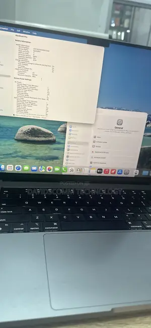 Laptop Apple MacBook Pro 2021 M1 32GB Apple M1 Pro SSD 1T