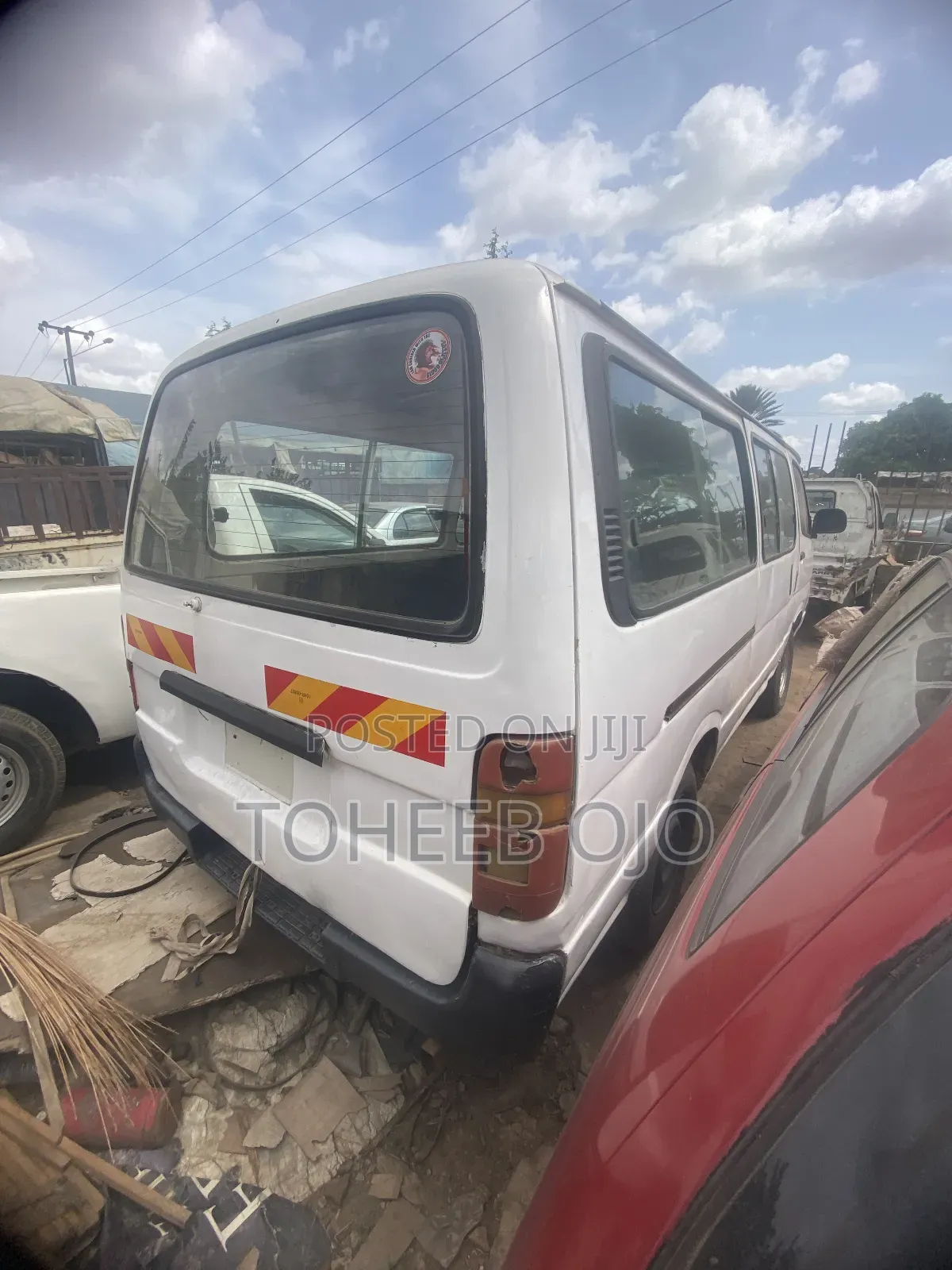 Toyota HiAce 1999 White