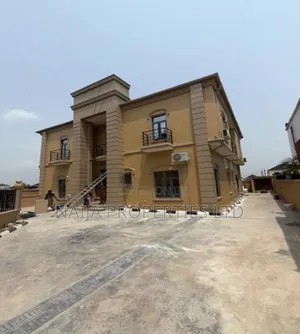 Studio Apartment in Fountain Springville, Sangotedo for rent