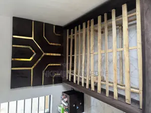 Modern Upholstered Platform Bed Frame With a Geometric Headboard 