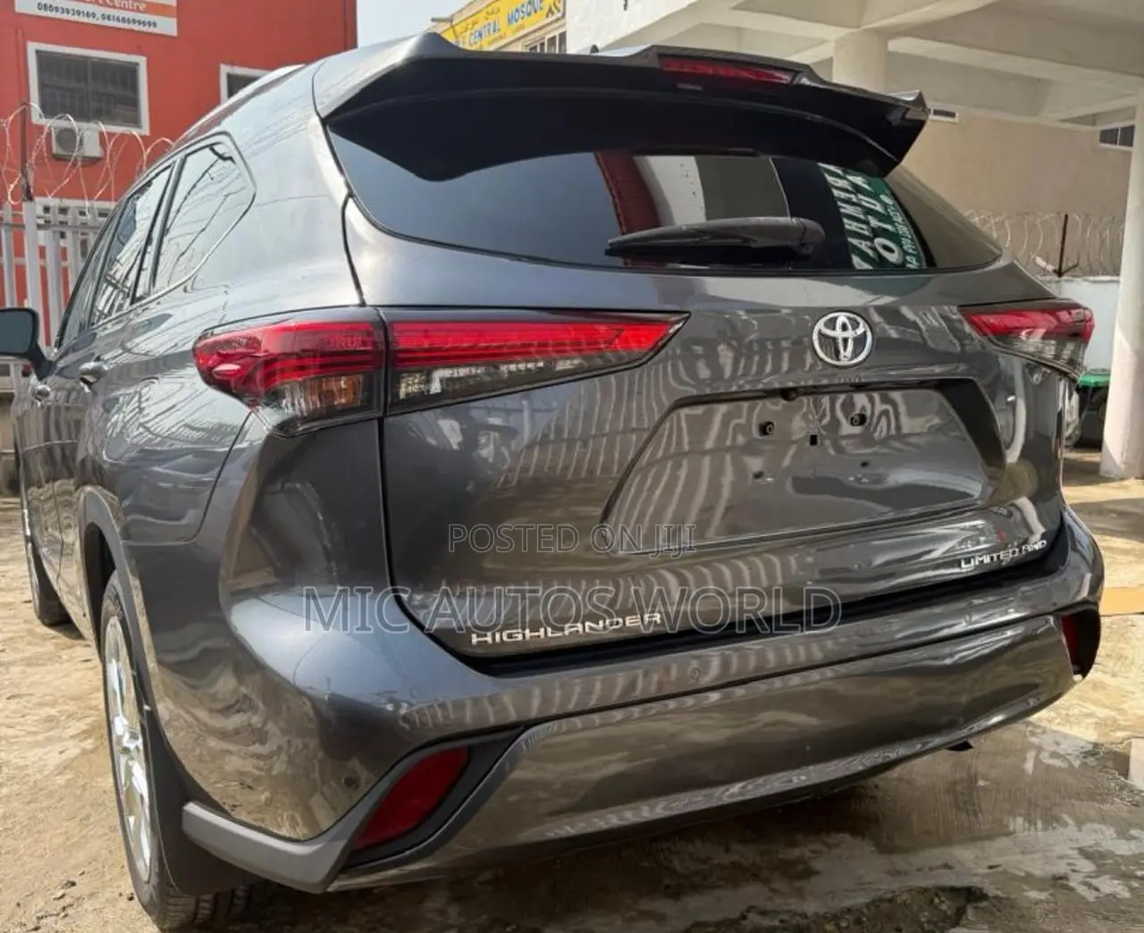 Toyota Highlander 2022 Gray