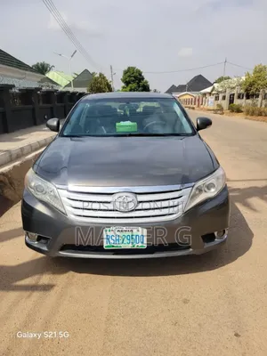 Toyota Avalon 2011 Gray
