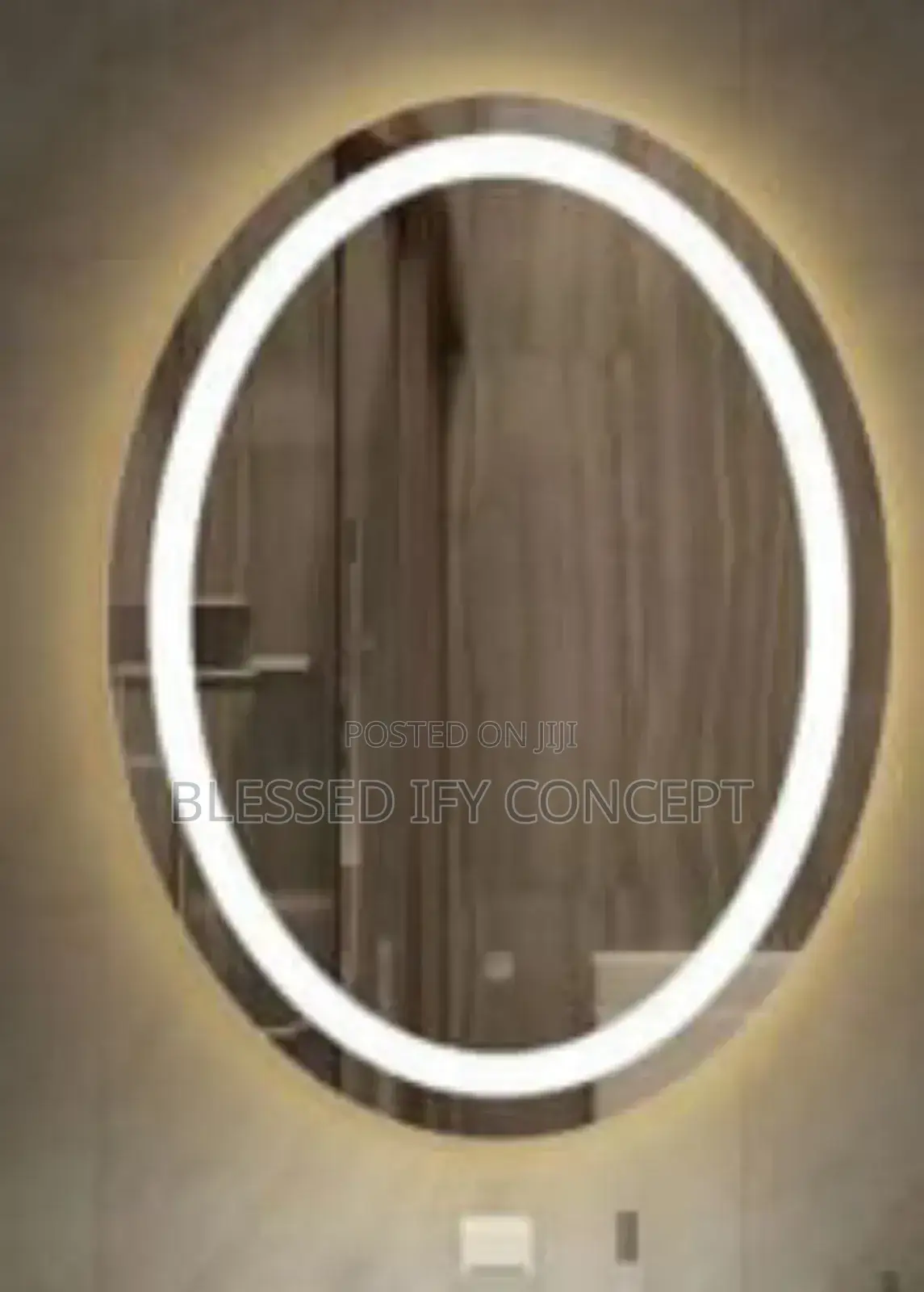 Quality 60x80 Mirror With 3 Light