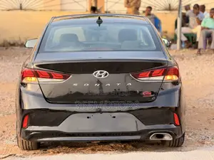 Hyundai Sonata 2018 Black