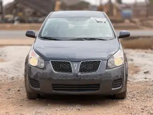 Pontiac Vibe 2010 Gray