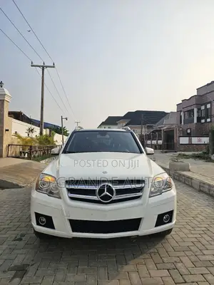 Mercedes-Benz GLK-Class 350 4MATIC 2011 White