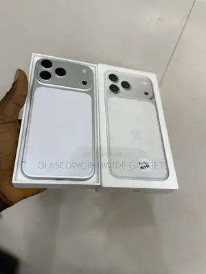 New Apple iPhone 17 Pro Max 256 GB Silver