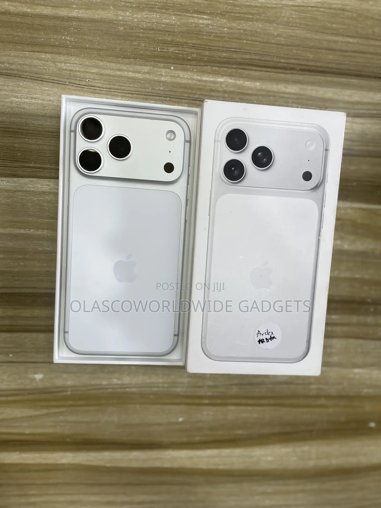 New Apple iPhone 17 Pro Max 256 GB Silver