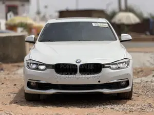 BMW 330i 2017 White