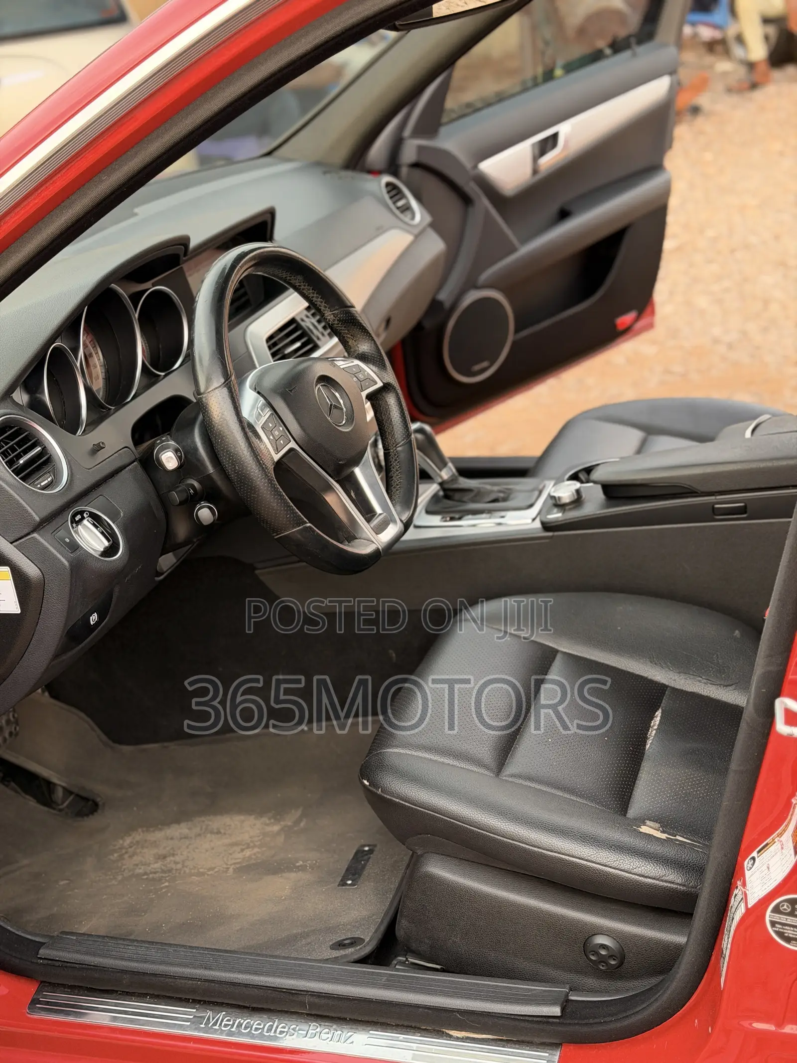 Mercedes-Benz C300 2014 Red