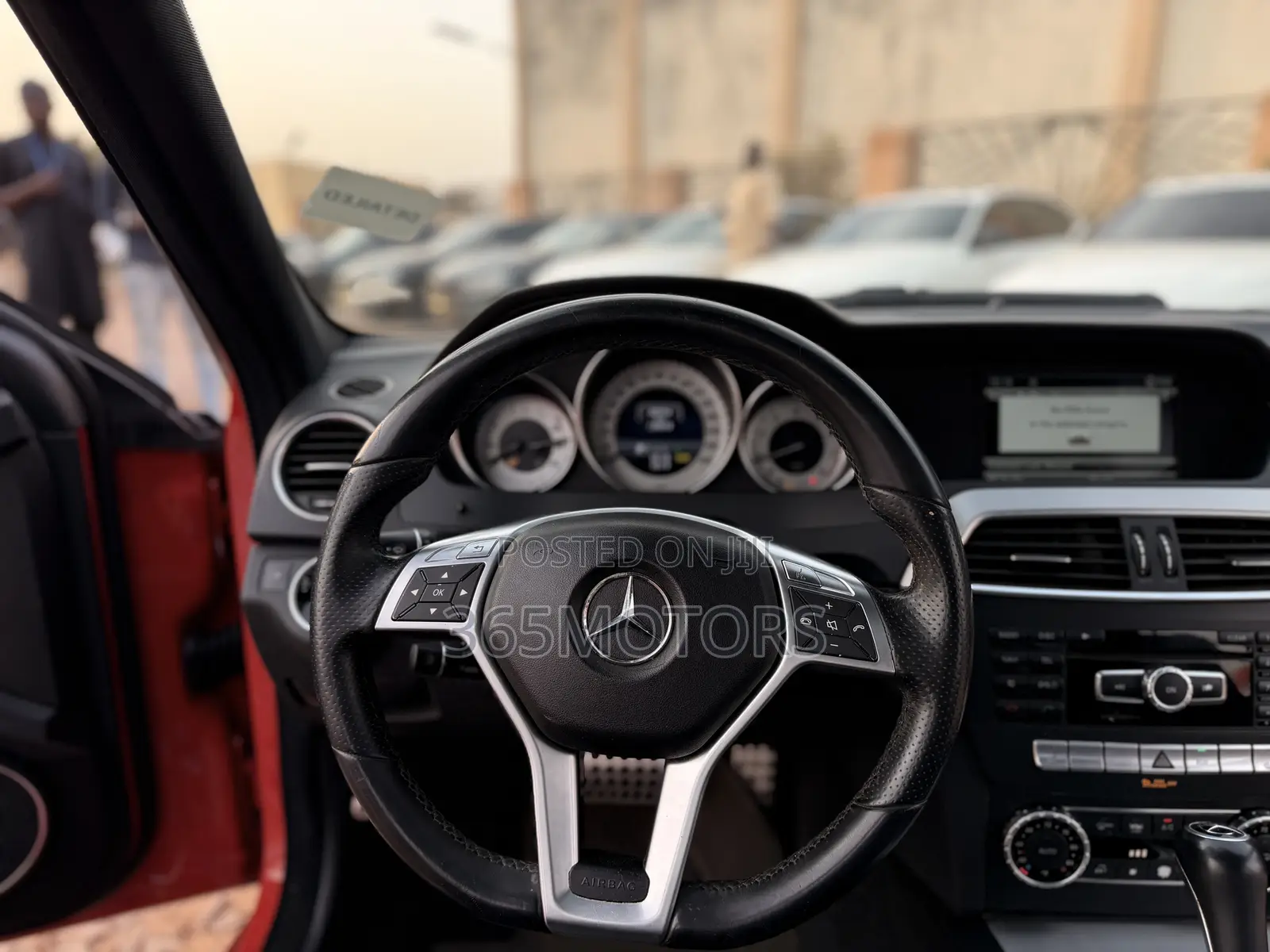 Mercedes-Benz C300 2014 Red