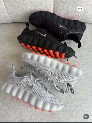 Nike Mind 001 Sneakers