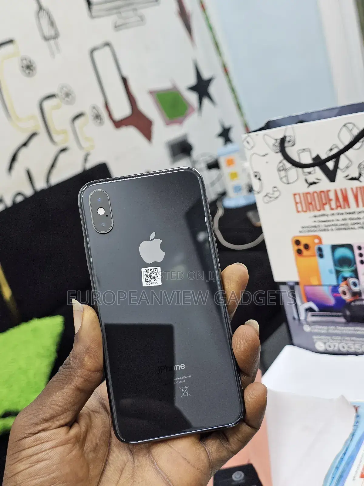 Apple iPhone XS 64 GB Black