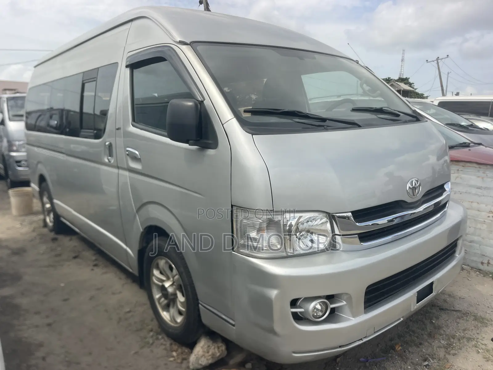 Toyota HiAce 2010 Grey