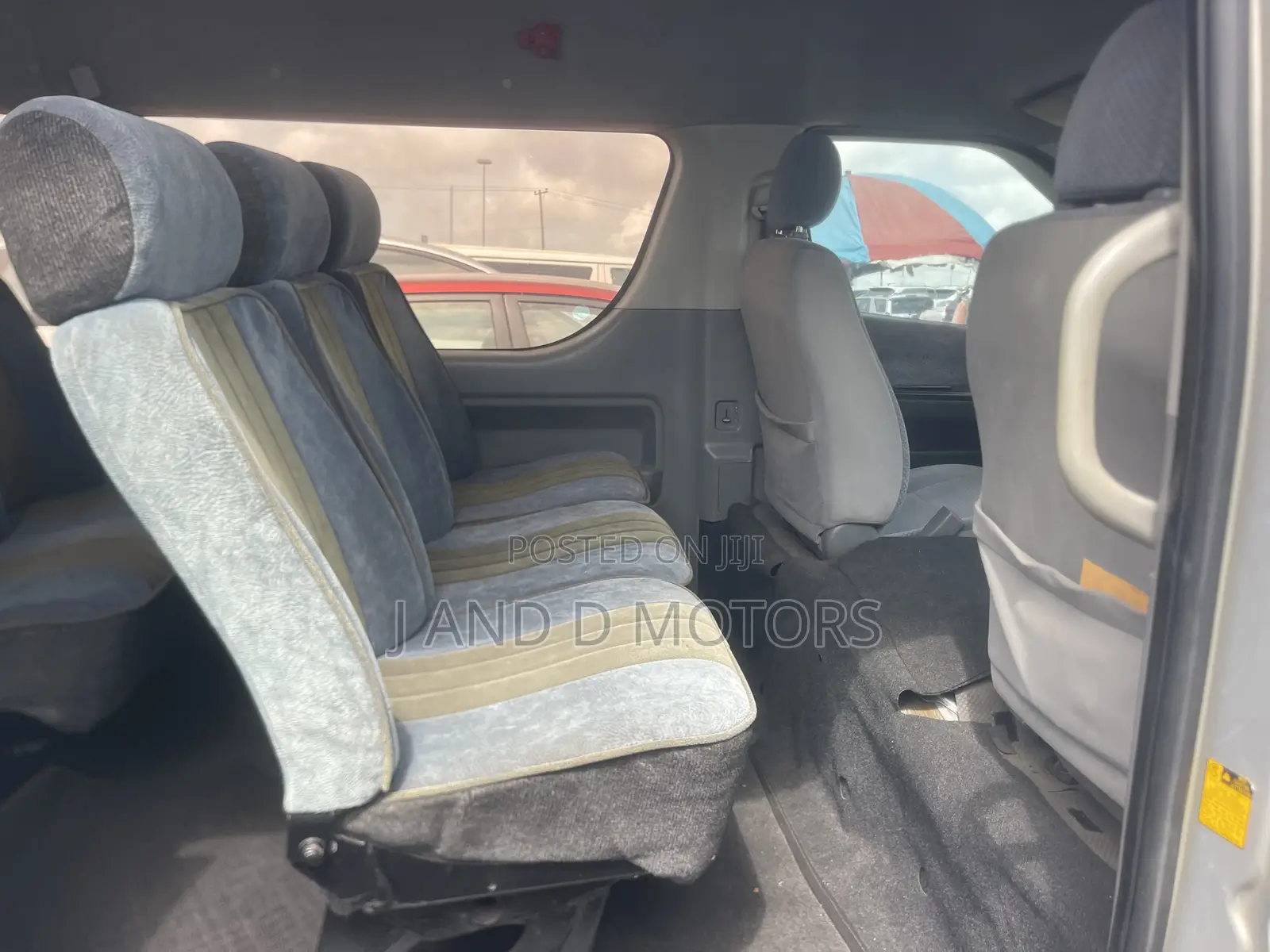 Toyota HiAce 2010 Grey
