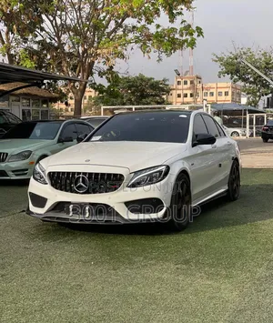 Mercedes-Benz C450 2017 White