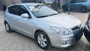 Hyundai i30 2016 Silver