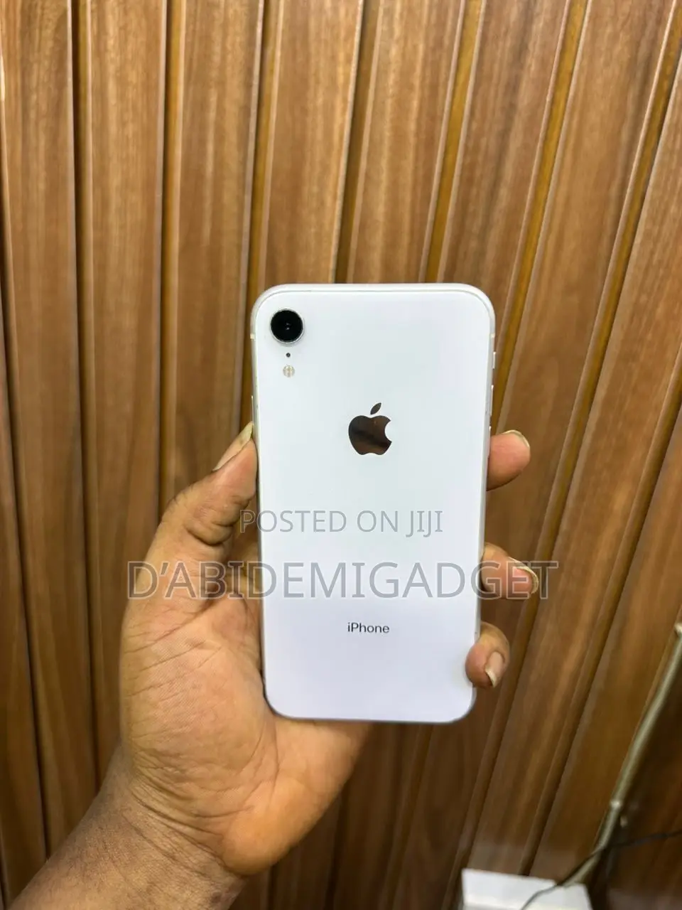 Apple iPhone XR 128 GB White