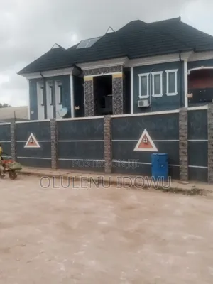 Furnished 4bdrm Duplex in Governors Road for sale