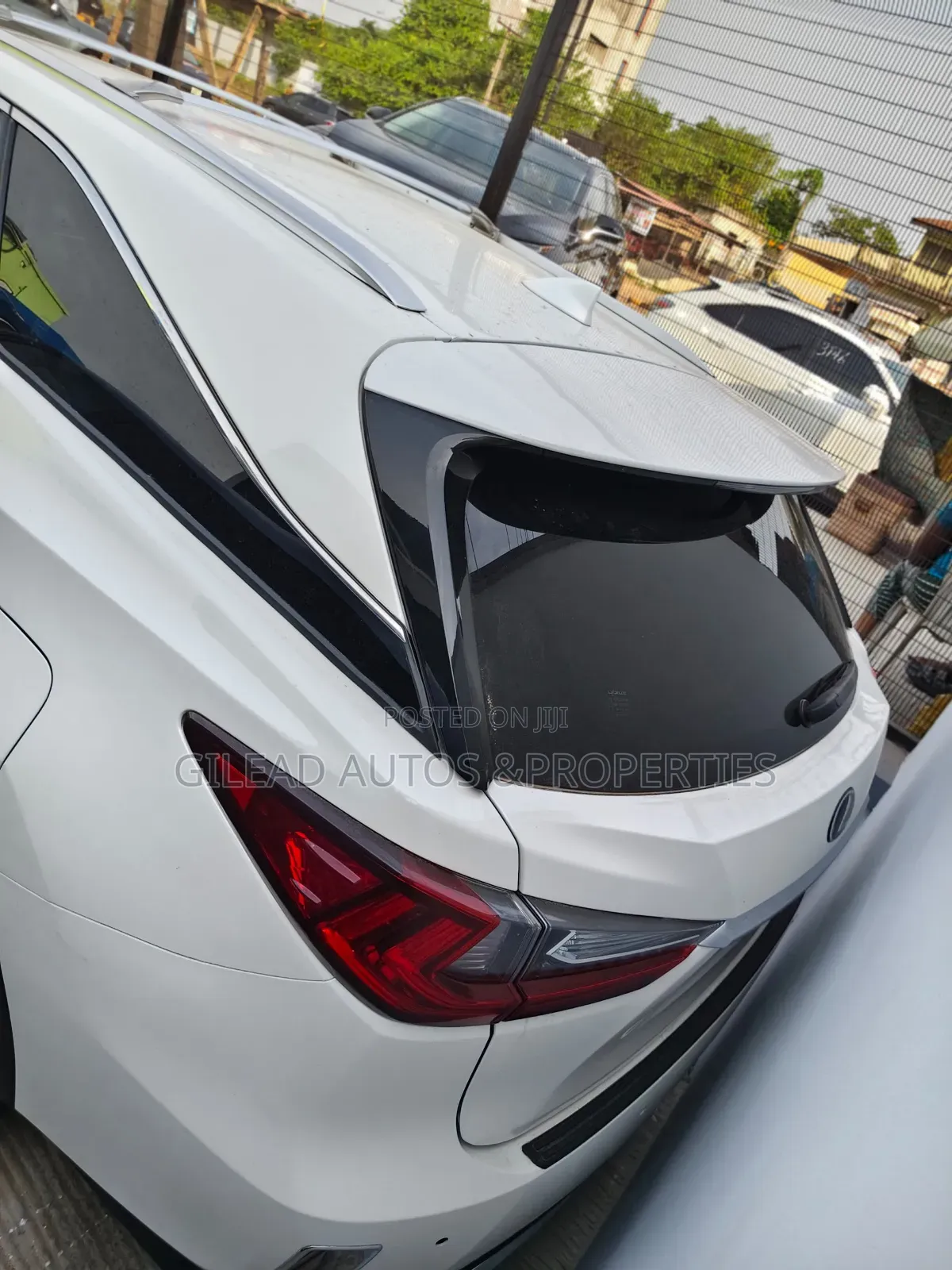 Lexus RX 350L 4WD 2021 White