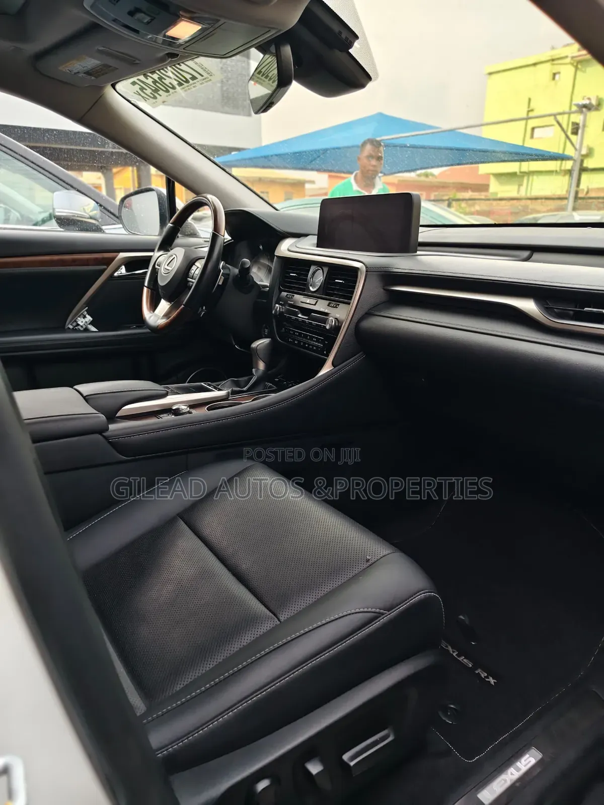 Lexus RX 350L 4WD 2021 White