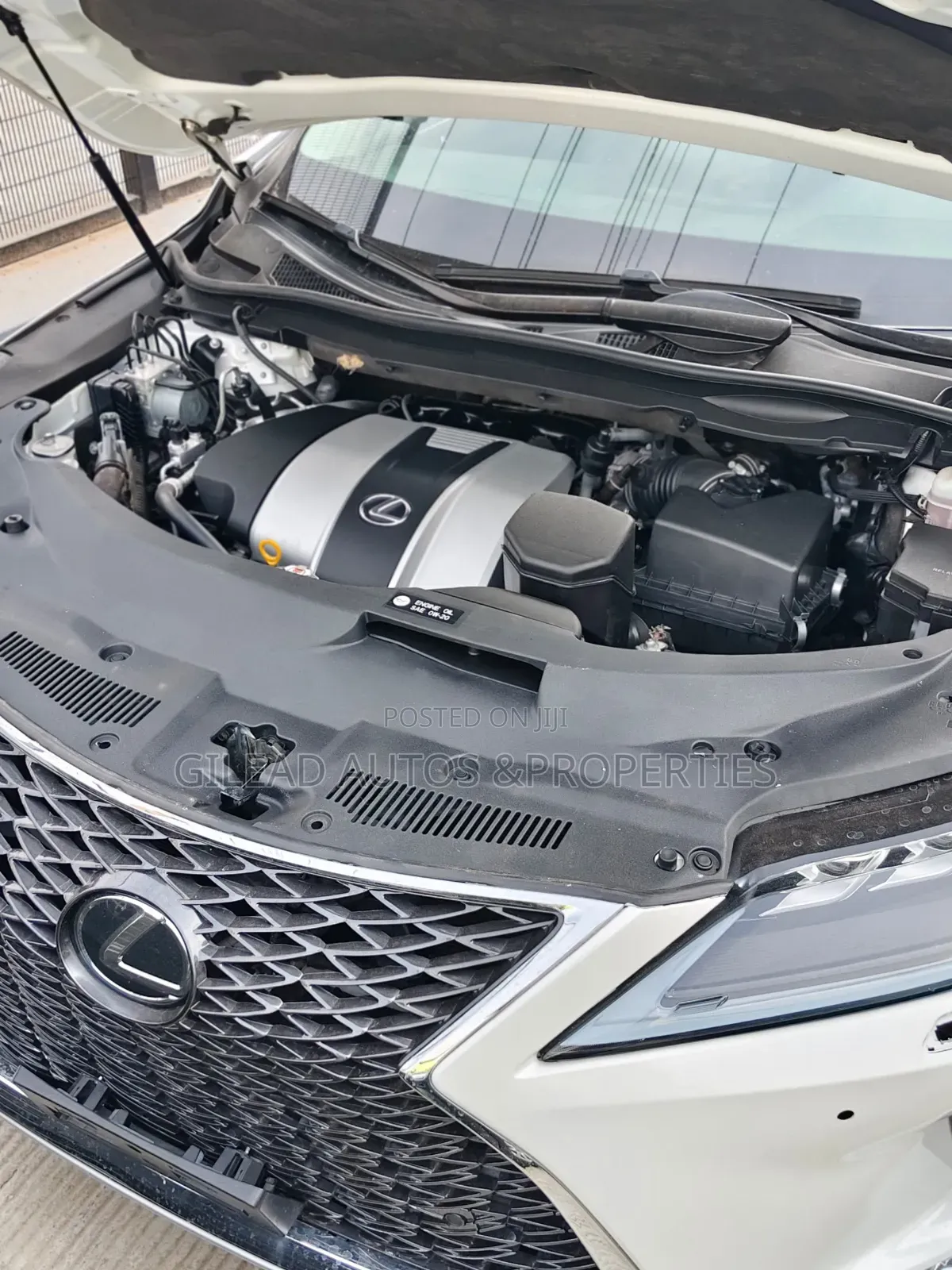 Lexus RX 350L 4WD 2021 White