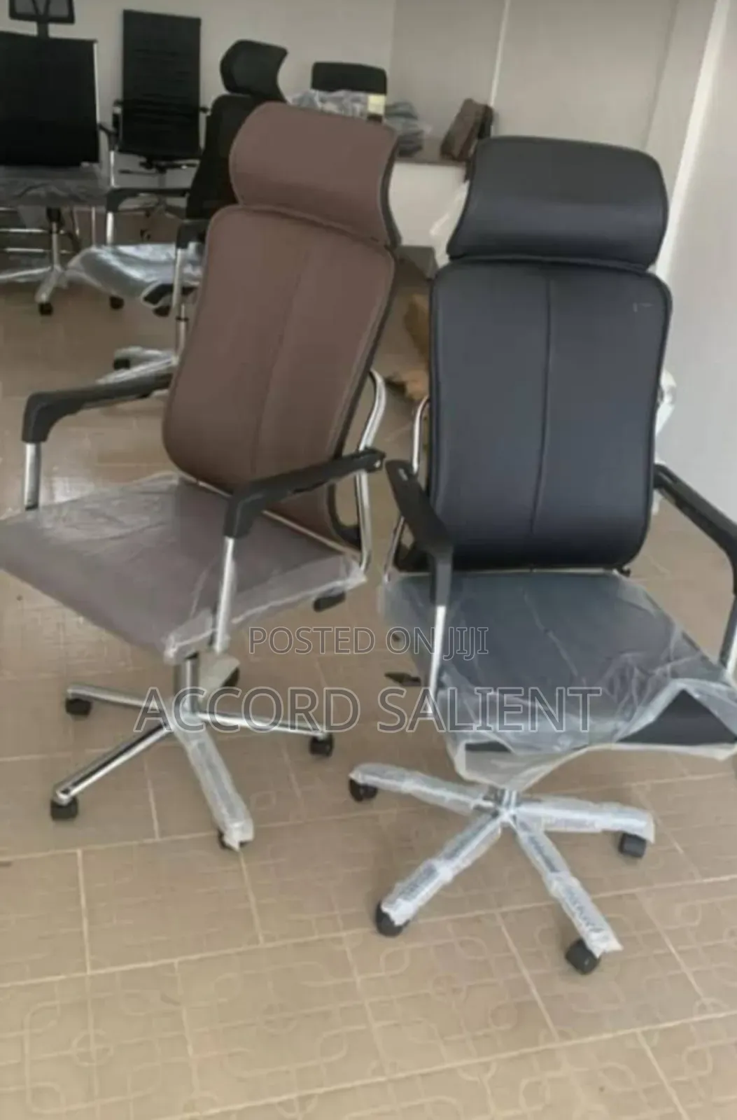 Executive Swivel Office Chair